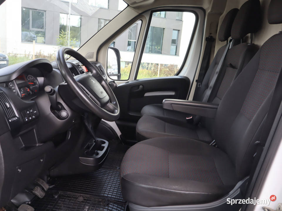 Peugeot Boxer 22 BlueHDi Katowice