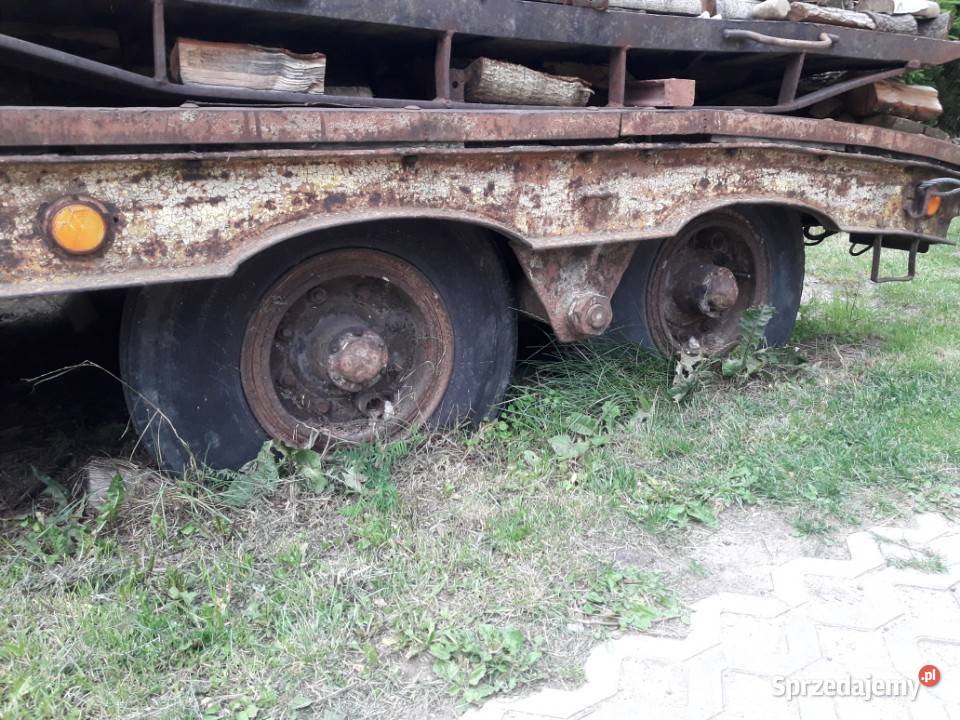 Przyczepa niskopodwoziowa starego ŚREM PTM niskopodłogowe Starogard Gdański