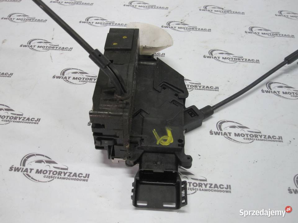 CITROEN C3 PICASSO 12r zamek drzwi prawy przód sprzedam
