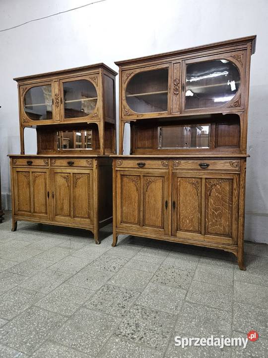 Dwa stare dębowe kredensy secesyjne z Francji małopolskie