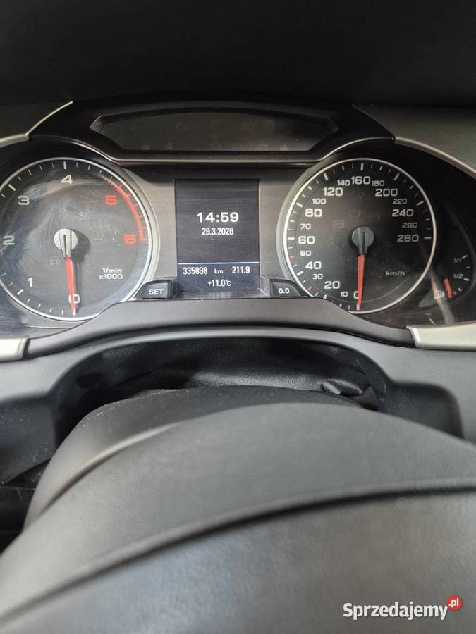 Audi A4 zadbana super stan relingi dachowe sprzedam