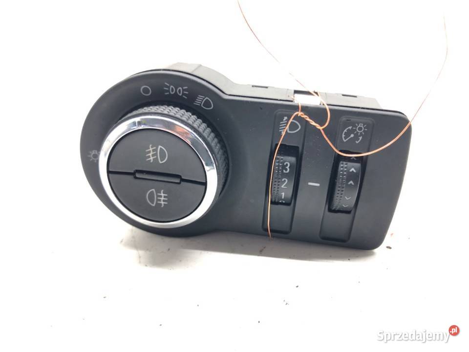 WŁĄCZNIK ŚWIATEŁ CHEVROLET CRUZE 13301749 Układ chłodzenia sprzedam