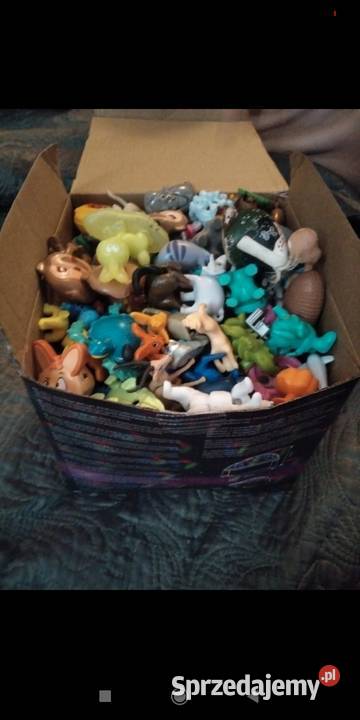 Zestaw duży małych zabawek Kinder Świętajno sprzedam