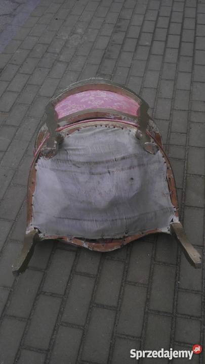 Stary fotel Ludwik do renowacji Gdańsk