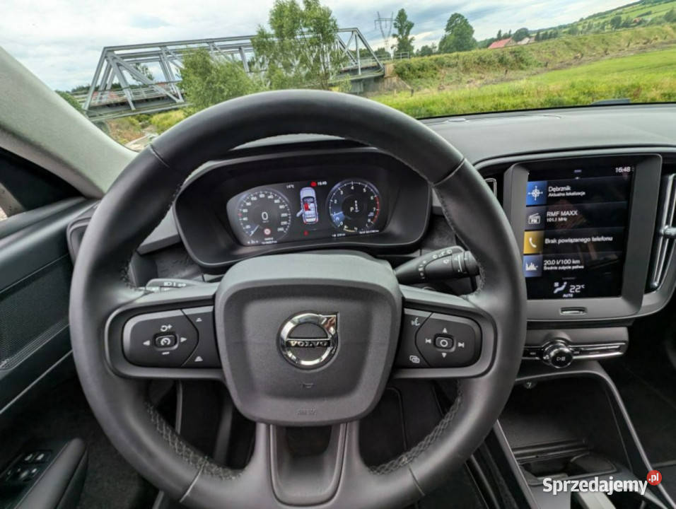 Volvo XC 40 xc40 T2 piekny szary kolor benzyna nawigacja Kamienna Góra
