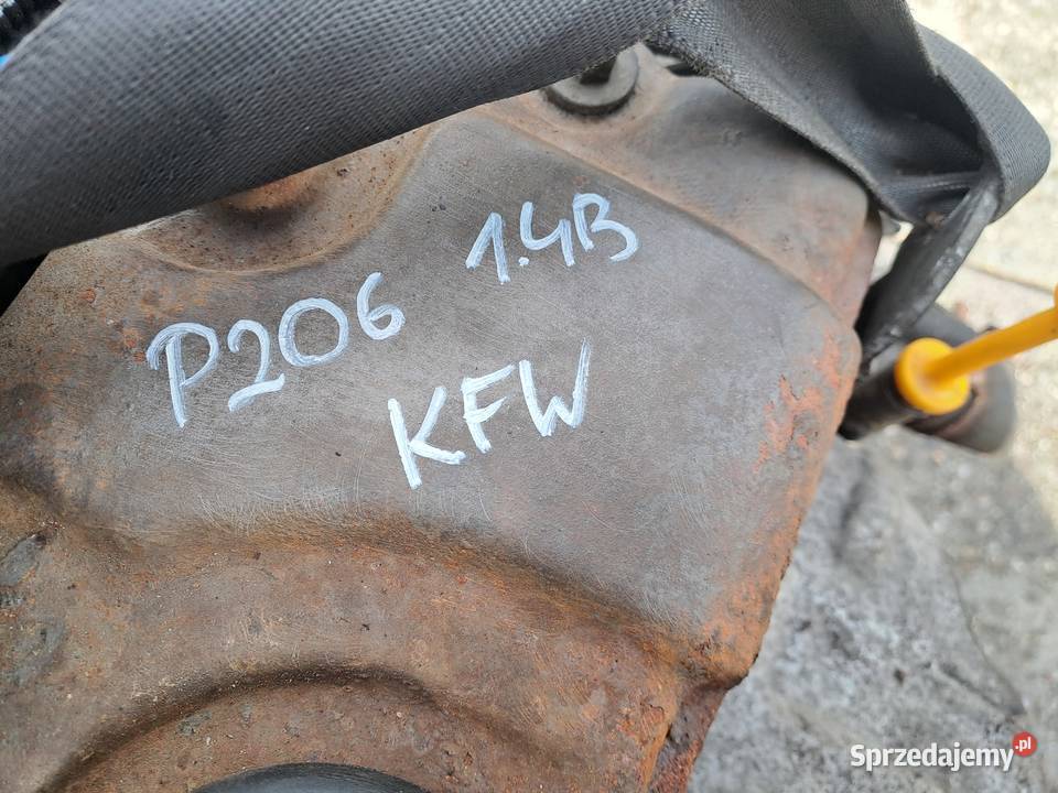 Peugeot 206 14 8V 75 silnik kompletny kod KFW Rok produkcji 2003