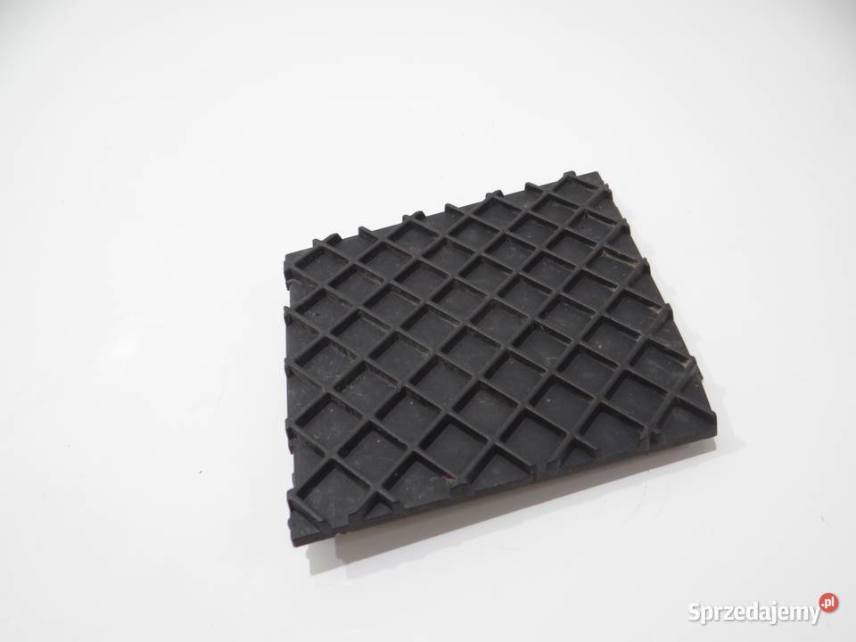 KRATKA HAKA ZDERZAKA PRAWA BMW E60 M PAKIET lubelskie Strzyżewice