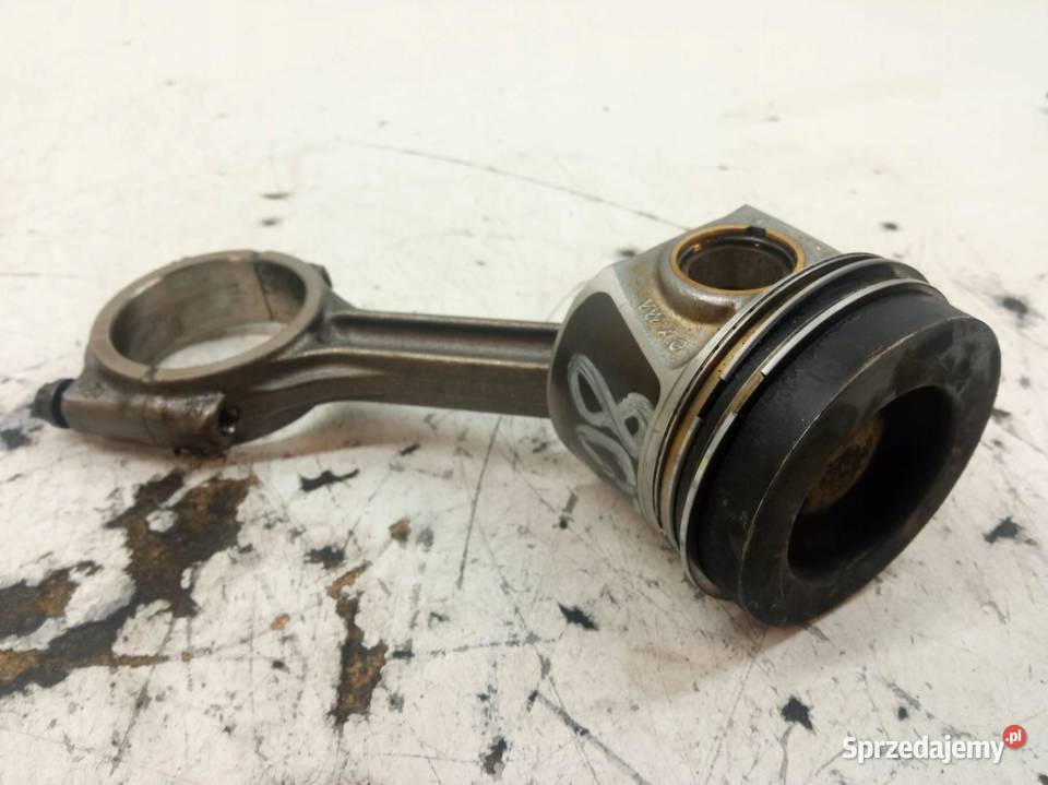 TŁOK KORBOWÓD 20 TDI Audi A3 III 2013 2020 8V