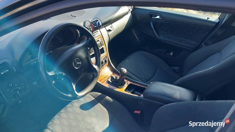 MercedesBenz Klasa C 200 Kompressor Avantgarde Rok produkcji 2001 Opole sprzedam