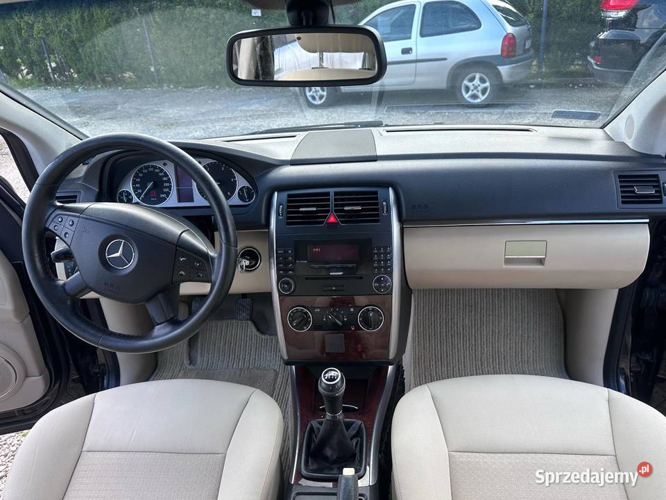 Mercedes B180 CDI Zadbany Bez Rdzy przyciemniane szyby małopolskie Ładna