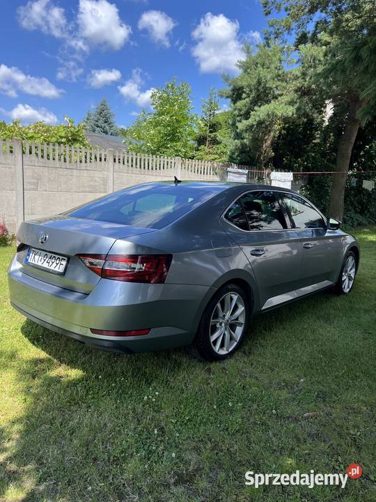 Skoda Superb 2015 16 TDI 140 DSG Bodzentyn