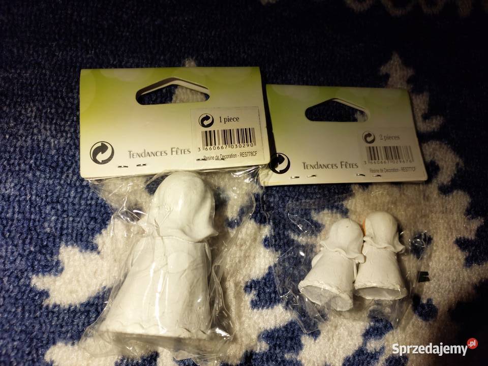 Małe figurki z tworzywa dolnośląskie