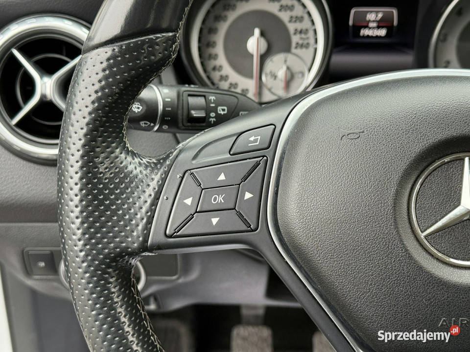 Mercedes GLA 200 16i 156 Węgrów