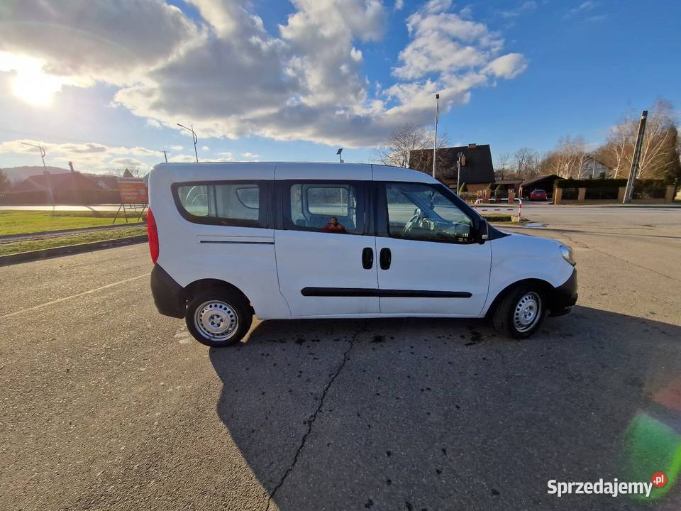 Fiat Doblo 13 D Niski Przebieg do sprowadzenia Iwonicz-Zdrój