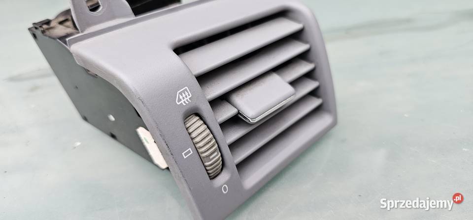 Kratka nawiewu prawa mercedes w210 2108301854 Zbąszyń