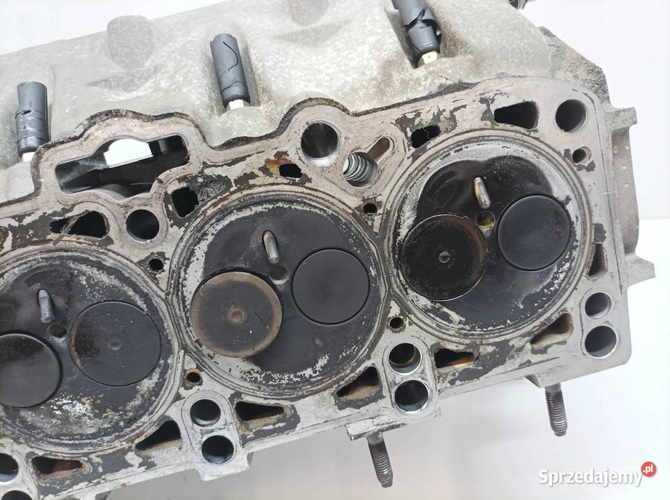 GŁOWICA KOMPLETNA 038103373R 19 TDI VW