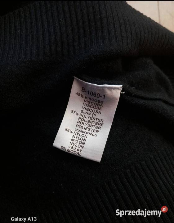 Czarny basic golf uniwersalny idealny na jesień Kietlów