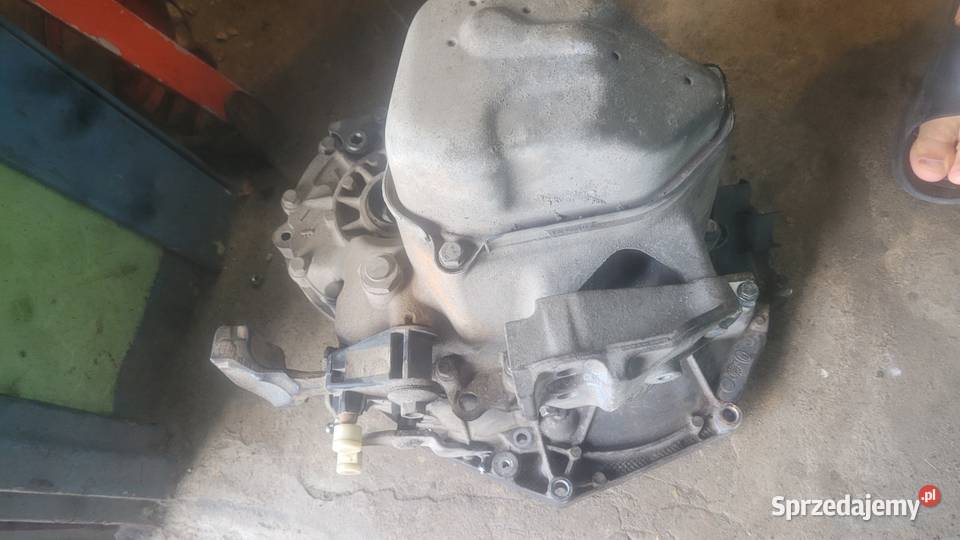 Skrzyni biegów peugeot 207 14 Benzyna 8 V kod Tarnów