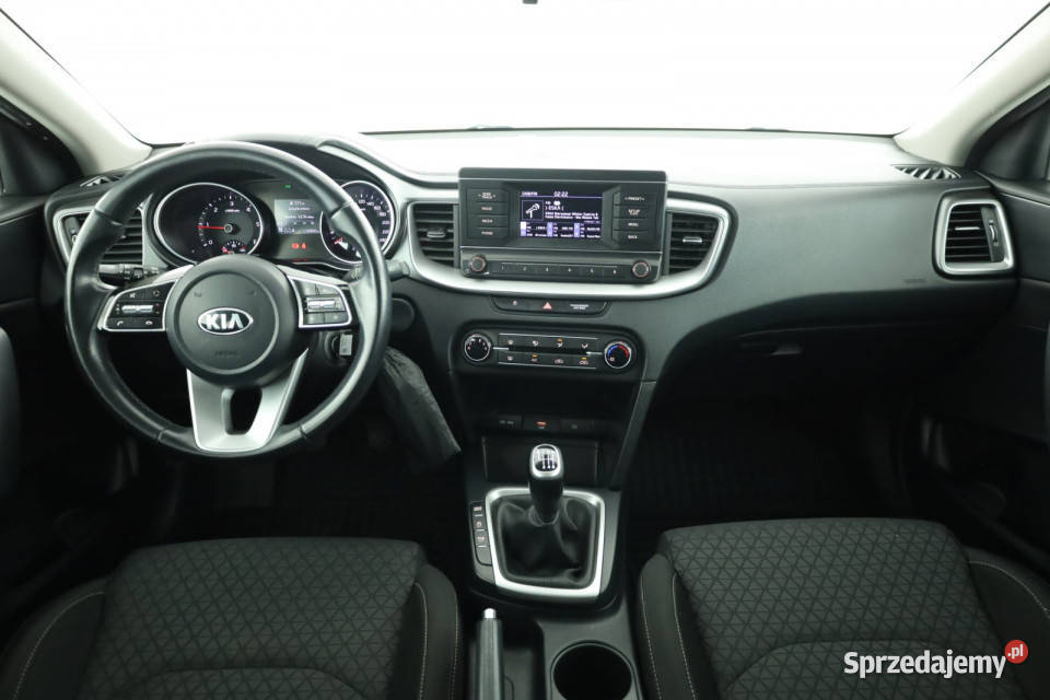 Kia Ceed 16 CRDi MHEV gniazdo USB sprzedam