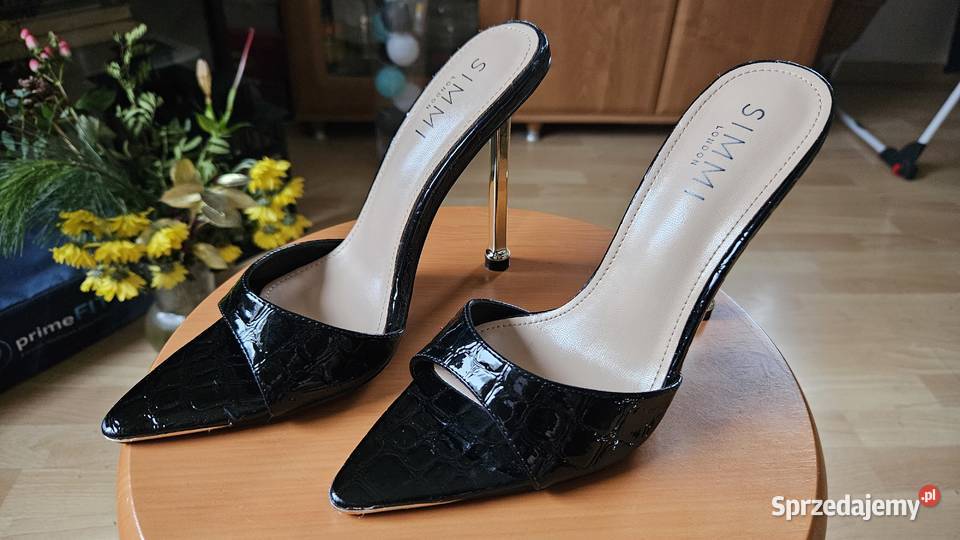 Sexy klapki na szpilce 37 czarne lakierowane