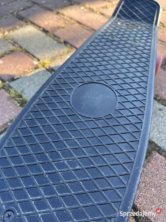 Deskorolka fiszka czarno różowa z kauczukowymi Skating Jasło sprzedam
