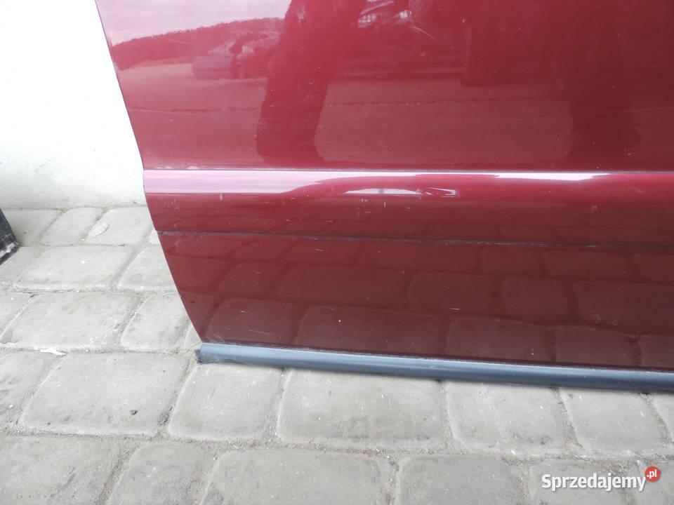 AUDI A4 B5 FL KOMBI DRZWI PRAWY PRZÓD LZ3L małopolskie