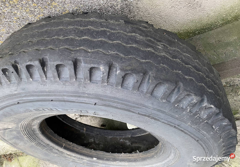 Opona 1100 x20 Rozdrażew