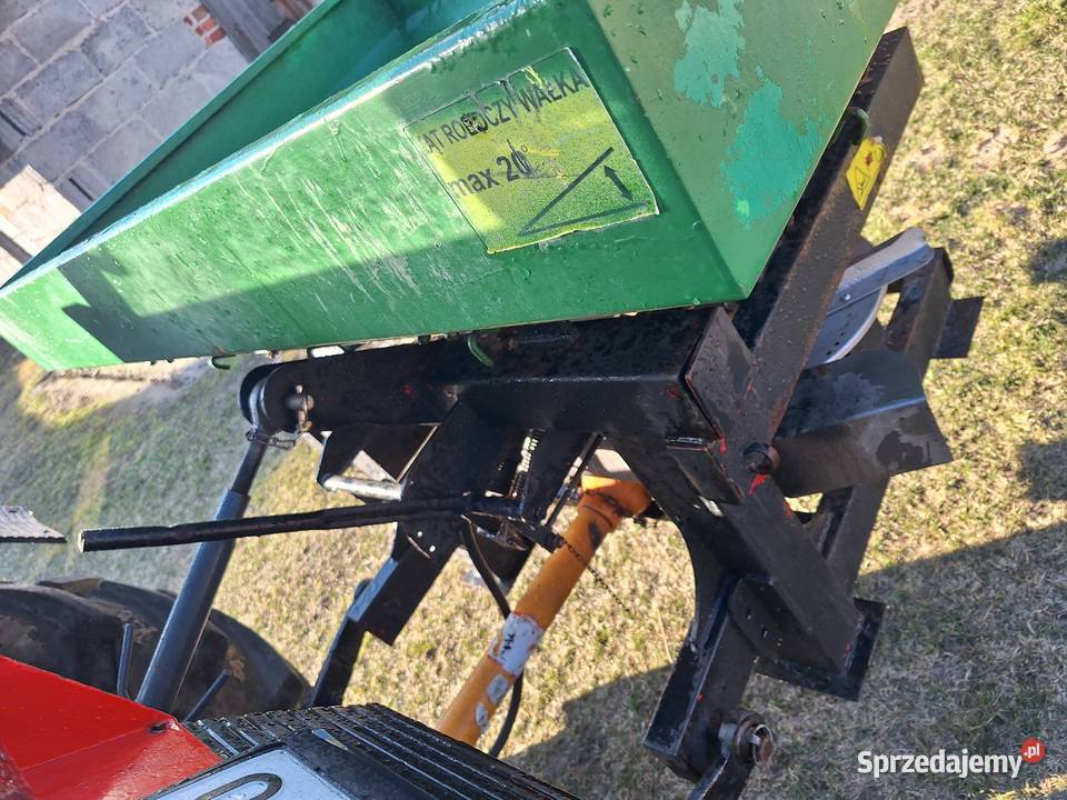 Rozsiewacz nawozu Agro Wieruszów