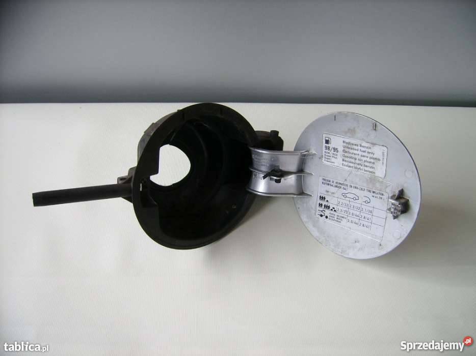Klapka wlewu paliwa Seat Leon I Toledo II 9905 Radom