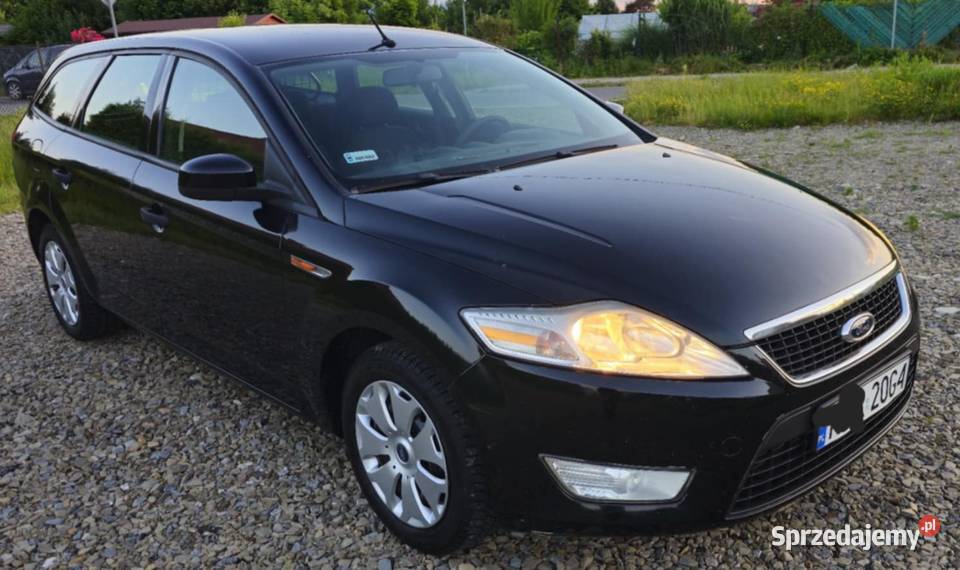 Sprzedam ładnego forda mondeo mk4 2010 ładny reflektory ksenonowe sprzedam