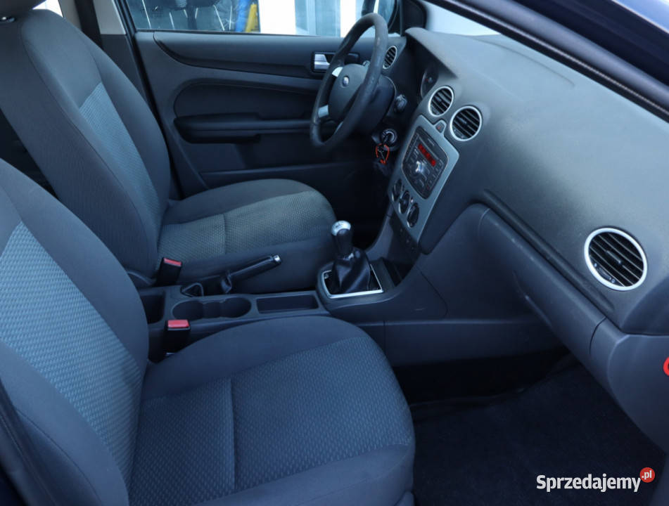 Ford Focus 16 16V Piaseczno sprzedam