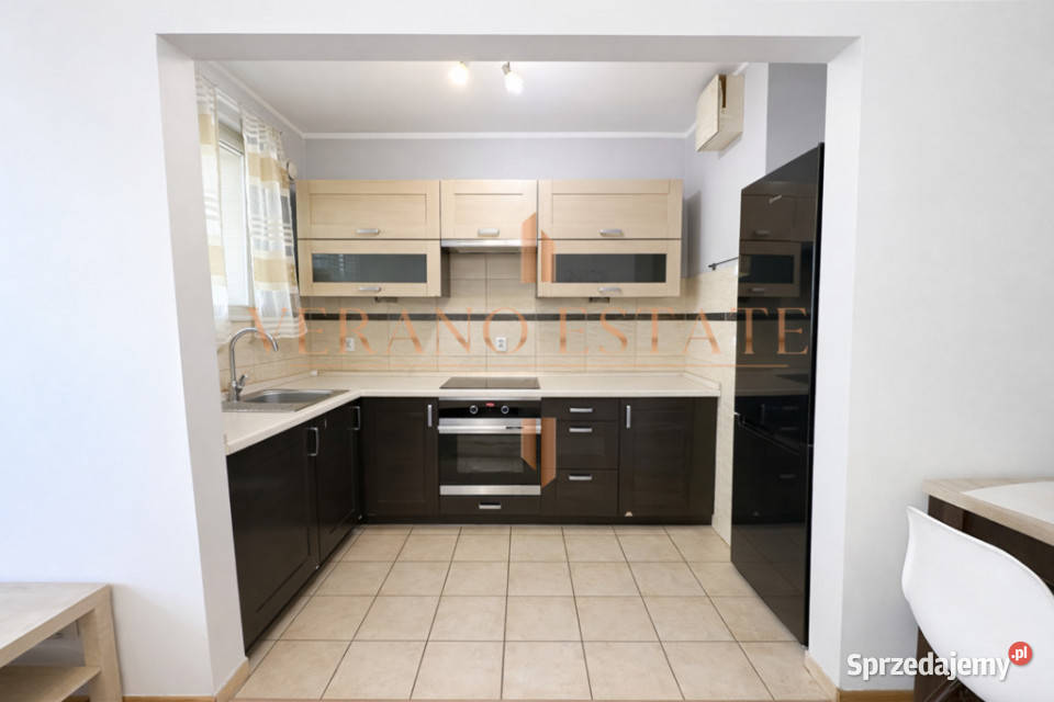 Komfortowa kawalerka garaż Metro Wilanowska Warszawa