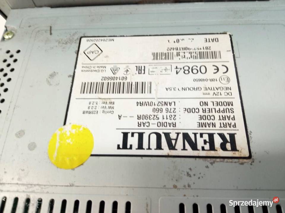 RADIO FABRYCZNE EKRAN 281152390R Renault Clio IV