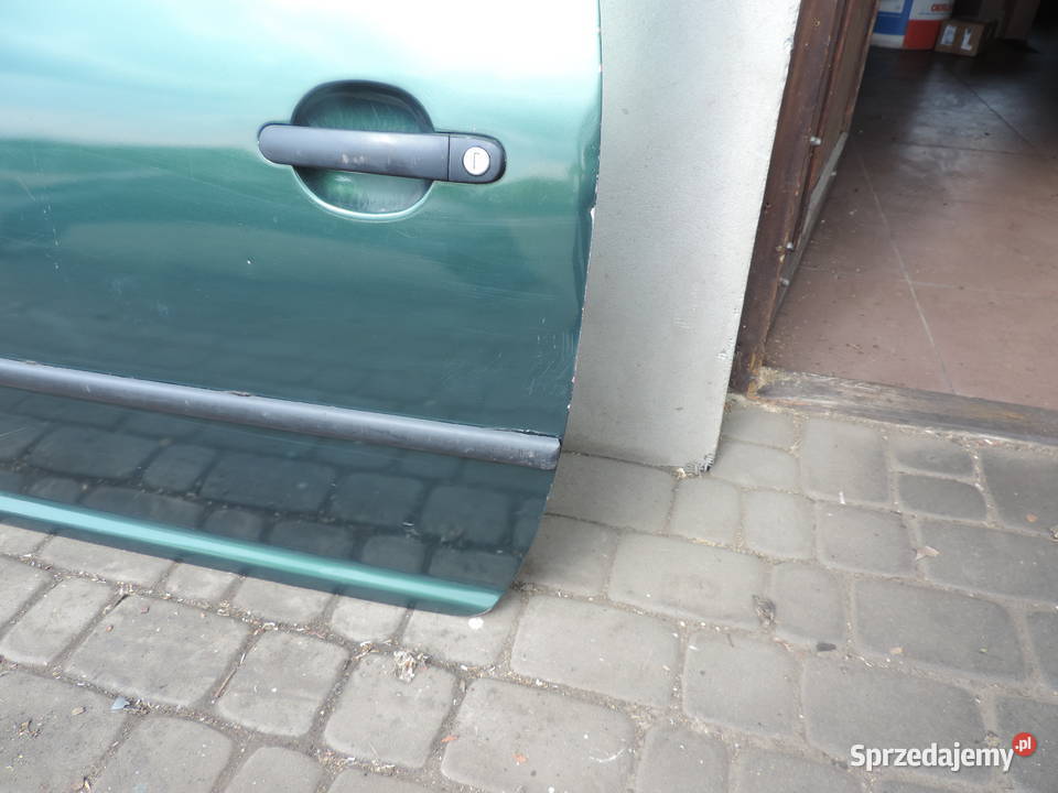 VOLKSWAGEN GOLF 4 3D DRZWI LEWY PRZÓD LC6M