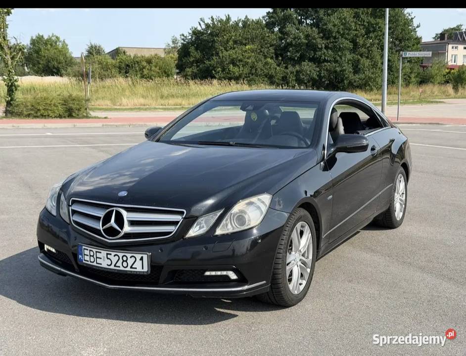 Mercedes Benz W212 Coupe skórzana tapicerka Szczerców
