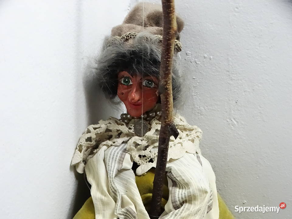 Stara Lalka Czarownica Na Miotle Vintage Retro Antyki lubelskie Biłgoraj