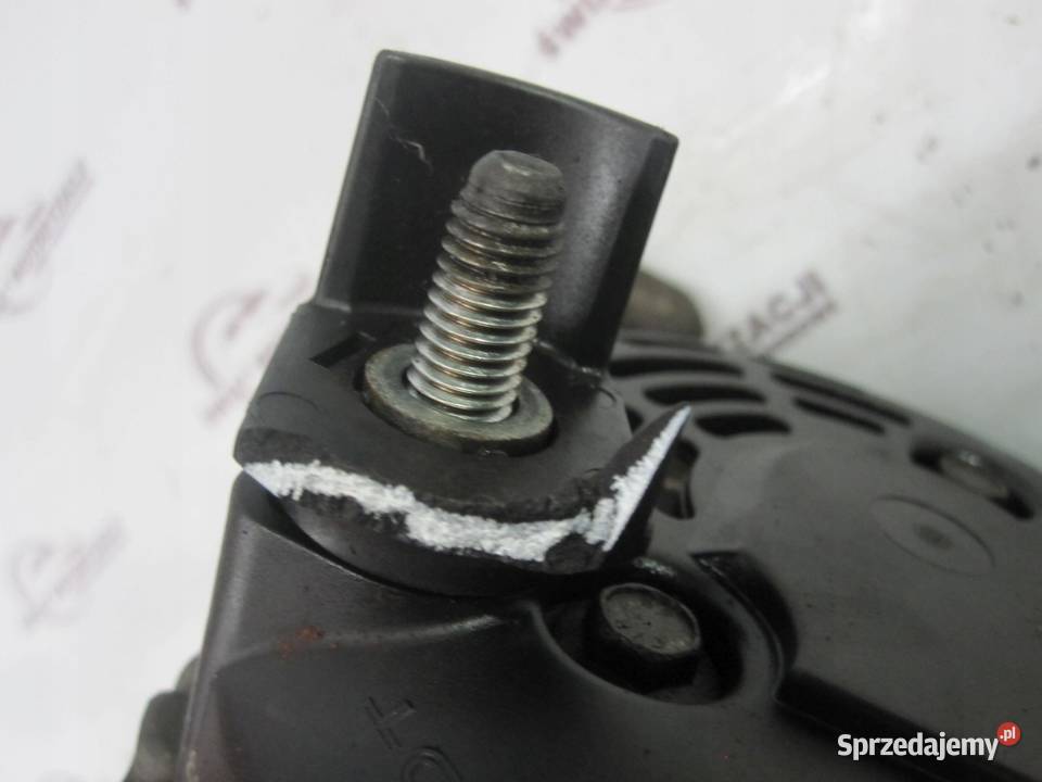 CORSA 14 16V 15r alternator 13585666B