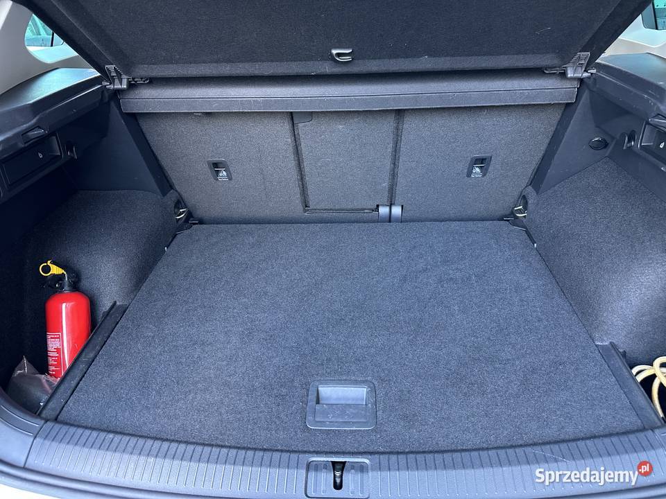 Volgswagen Tiguan 150 1 właściciel niski Zielonki