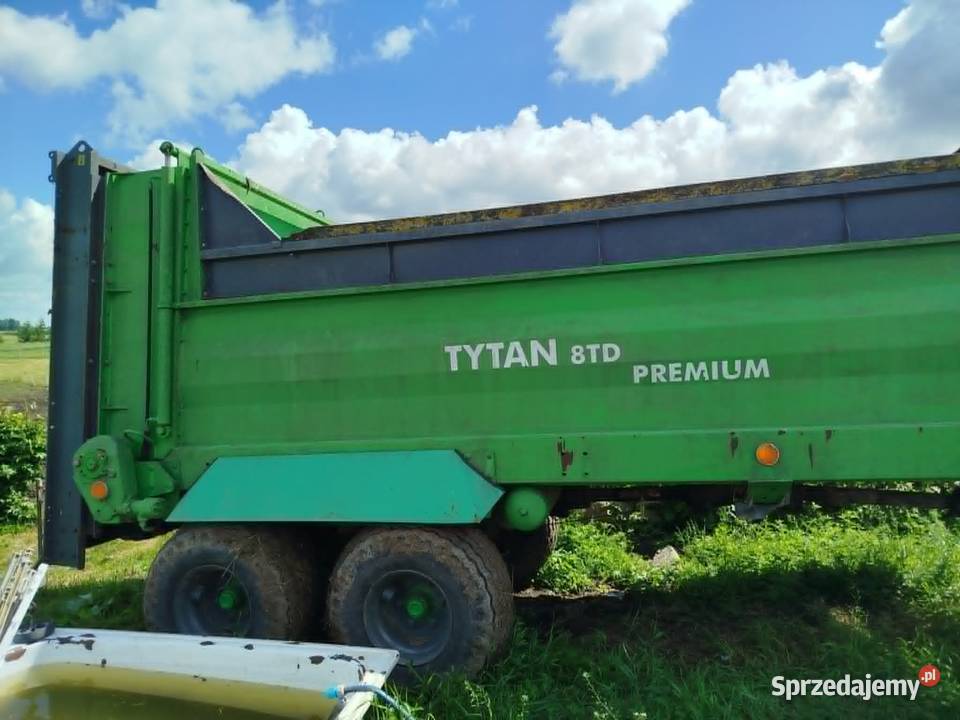 Likwidacja gospodarstwa Rozrzutnik Unia Tytan nieuszkodzony pomorskie Stary Dzierzgoń