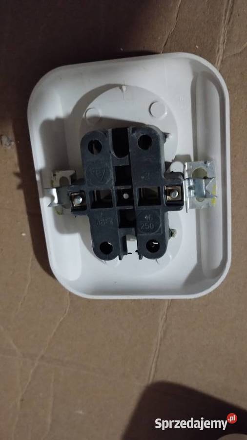 gniazdko elektryczne podwójne bez uziemienia Poznań