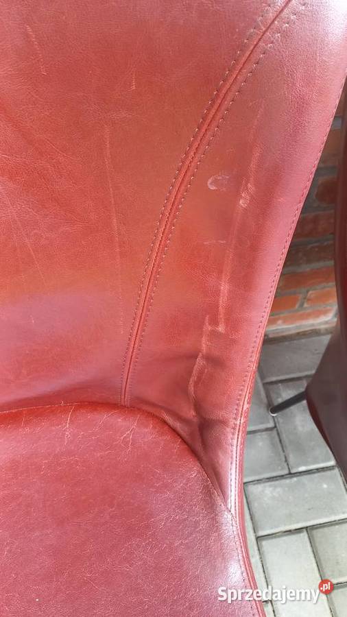 Krzesła skórzane na metalowych nogach 4 brązowo Meble Gawroniec