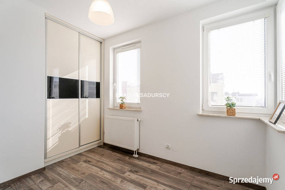 sprzedaży mieszkania 4968 metrów 3pok Kraków