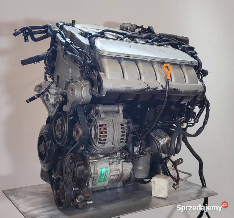 VW GOLF 4 SILNIK 28 V6 KOMPLETNY AUE AQP