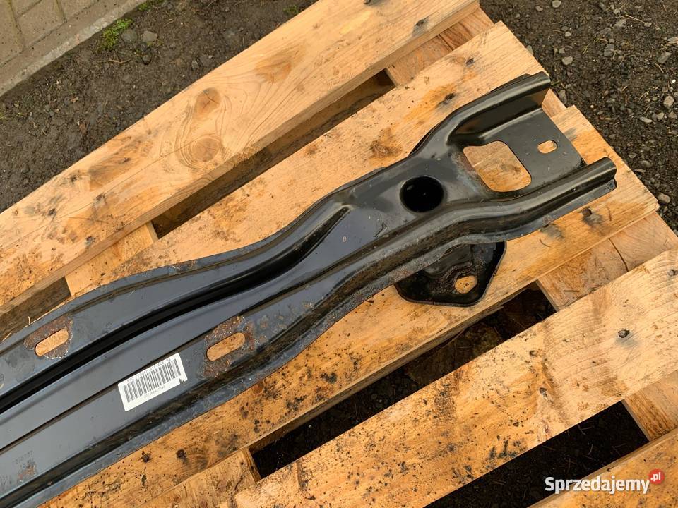 BMW F30 F31 M3 F80 BELKA ZDERZAKA TYLNEGO osobowe sprzedam