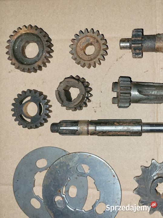 Komar Ogar Romet Motorynka ZMD części kujawsko-pomorskie Starorypin Rządowy sprzedam