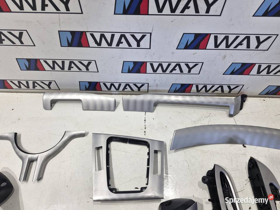 BMW E46 COUPE LISTWY DEKORY ALU KOMPLET Osłony i zaślepki sprzedam