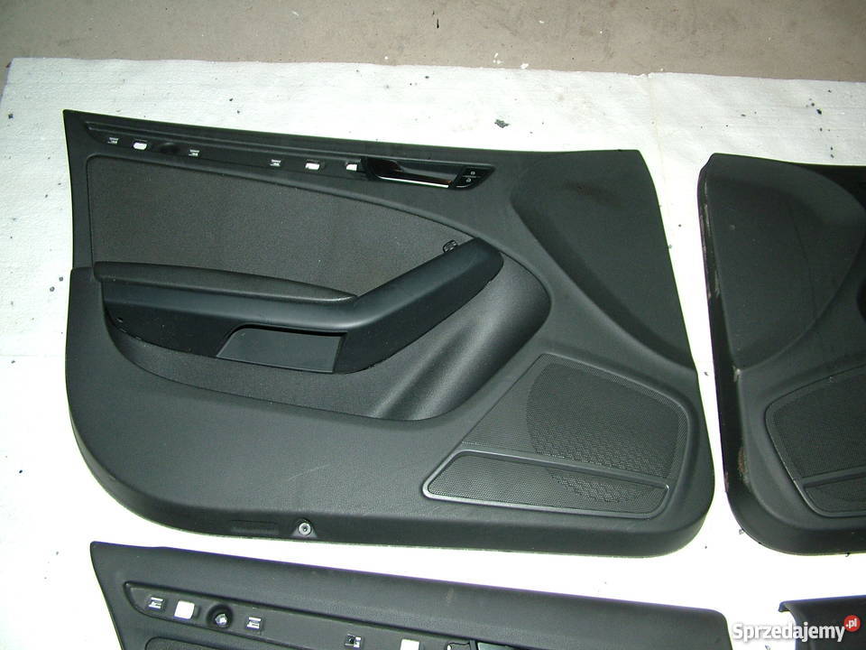 AUDI A4 B8 Tapicerka drzwi tył lewa prawa osobowe wielkopolskie Turek