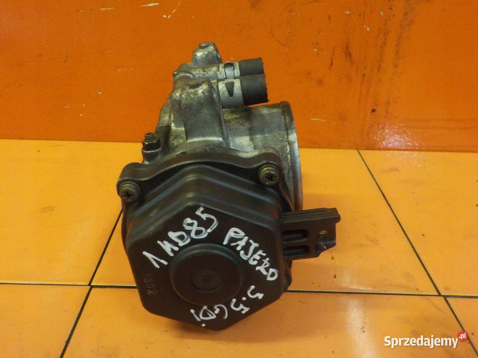 MITSUBISHI PAJERO 35 GDI 04r 203 6G74