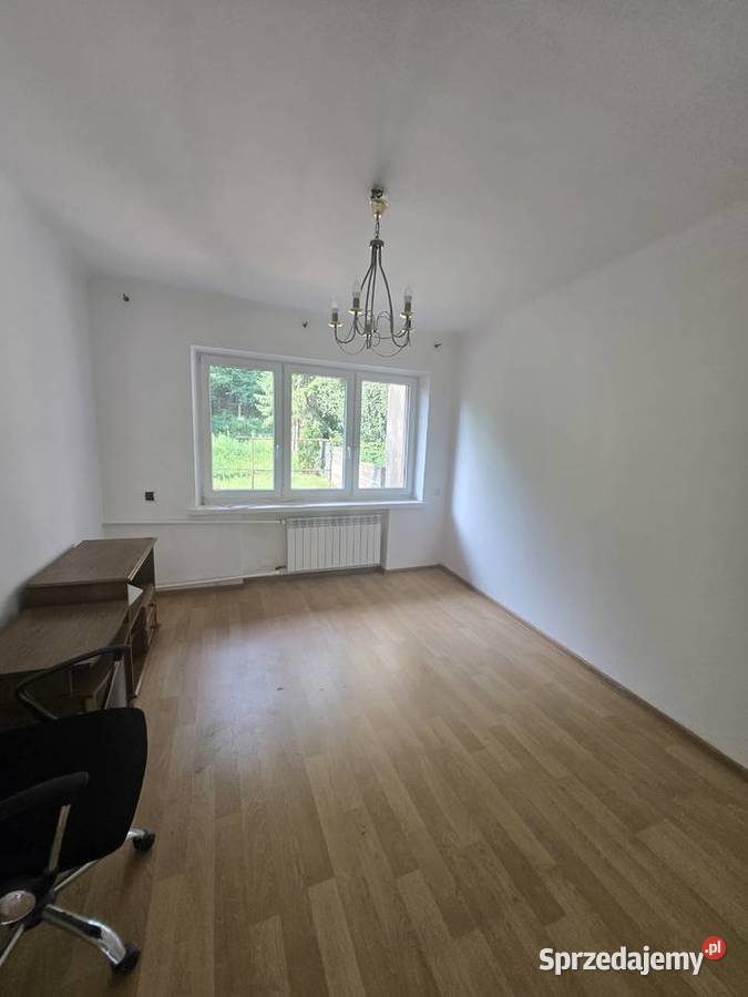 Kamienica w centrum 250 m2 piętra mieszkalne i Sprzedaż Domy Ostrowiec Świętokrzyski
