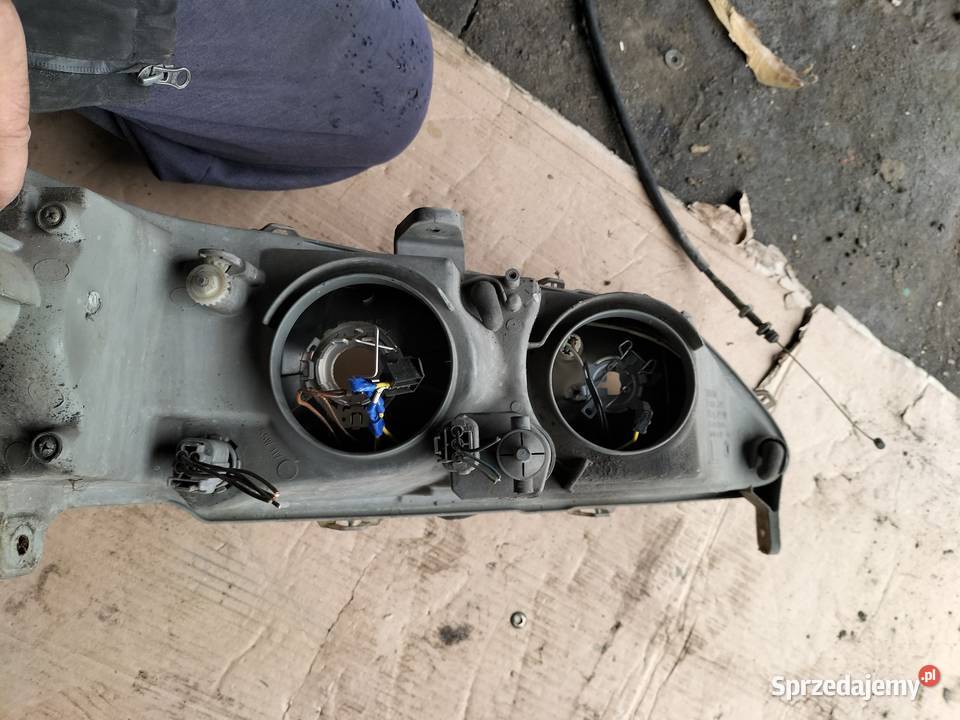 HONDA ACCORD VI CG9 lampa przód przednia lewa osobowe Kamień-Kolonia